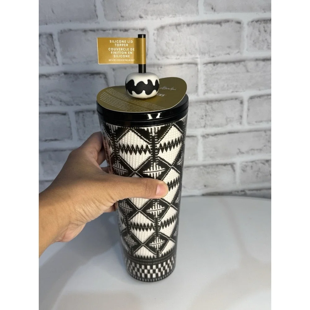 NEW - 2025 Starbucks Tumbler 24 Oz Shade Akanbi Black &‎ White Silicone Topper